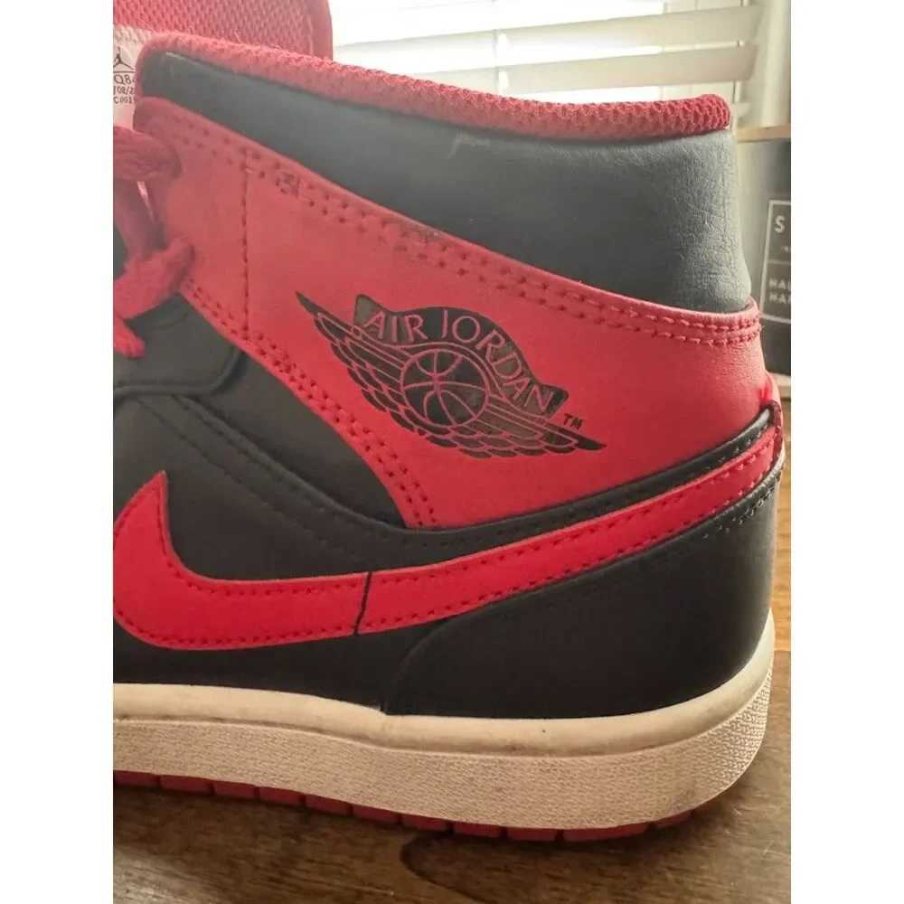 Mens Air Jordan Retro 1 Mid 